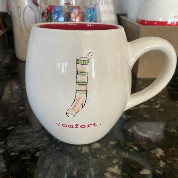 Rae Dunn Holiday Mug Set - Picture 8 of 13